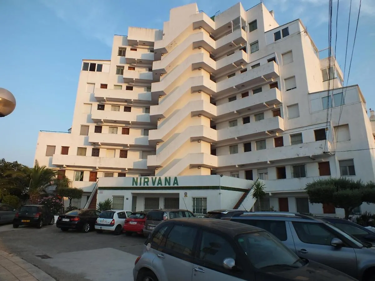 Apartamento En Roses Con Piscina Comunitaria Y Vista A La Costa - Es-204-44 ספרד