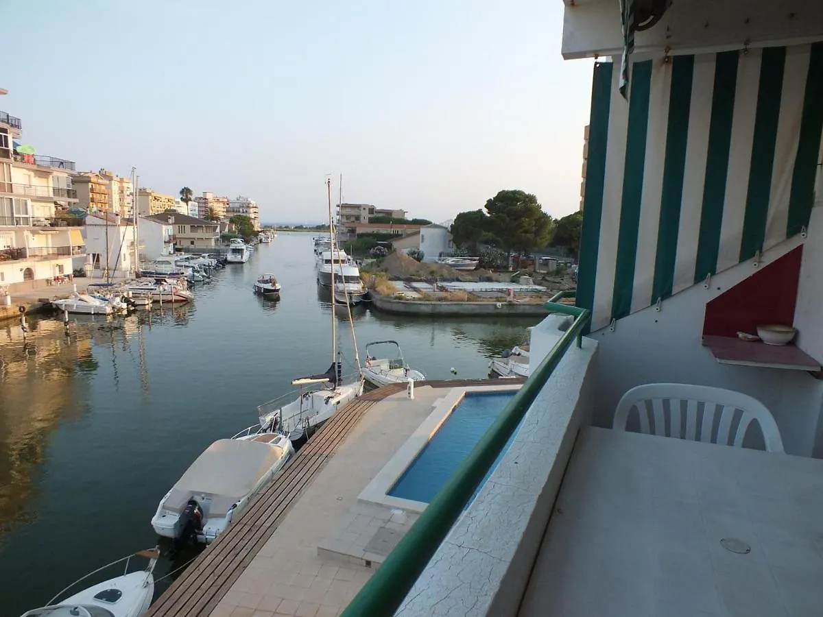 דירה Apartamento En Roses Con Piscina Comunitaria Y Vista A La Costa - Es-204-44