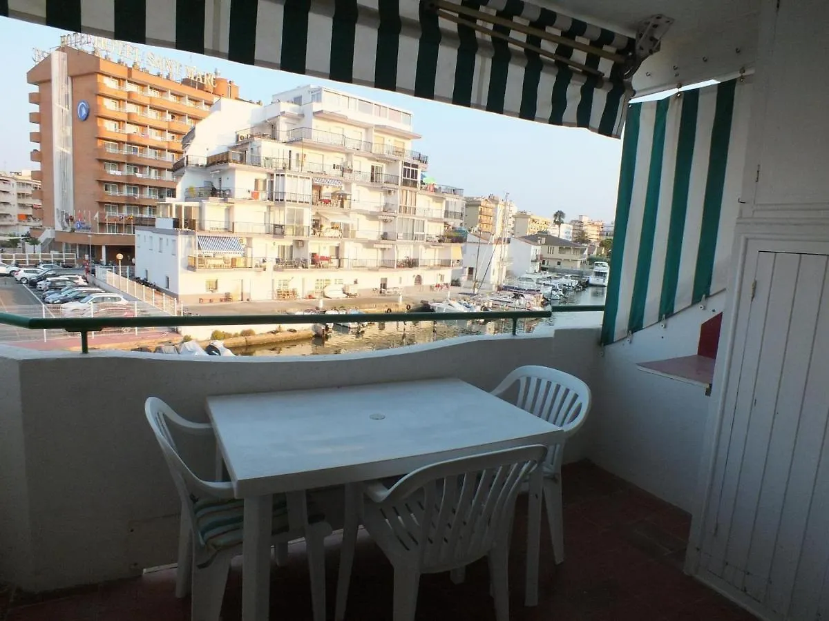 Apartamento En Roses Con Piscina Comunitaria Y Vista A La Costa - Es-204-44 0*,