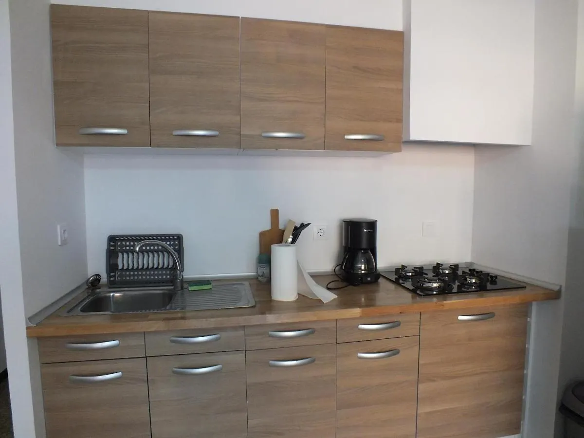 דירה Apartamento En Roses Con Piscina Comunitaria Y Vista A La Costa - Es-204-44
